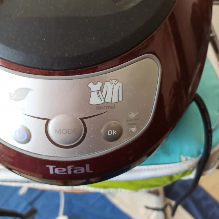Tefal Kazanlı Ütü Kireç Işığının Yanması