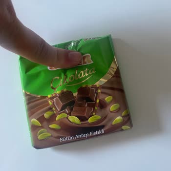 Ülker Antep Fıstıklı Çikolata