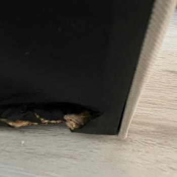 Yataş Karaman Enza Home Yataş Mağazasında Kırık Ve Deforme Ürün Şoku!