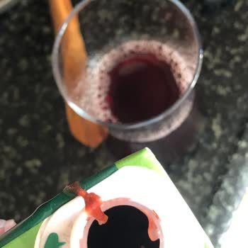 İçim Meyve Suyu Bozuk Meyve Suyu