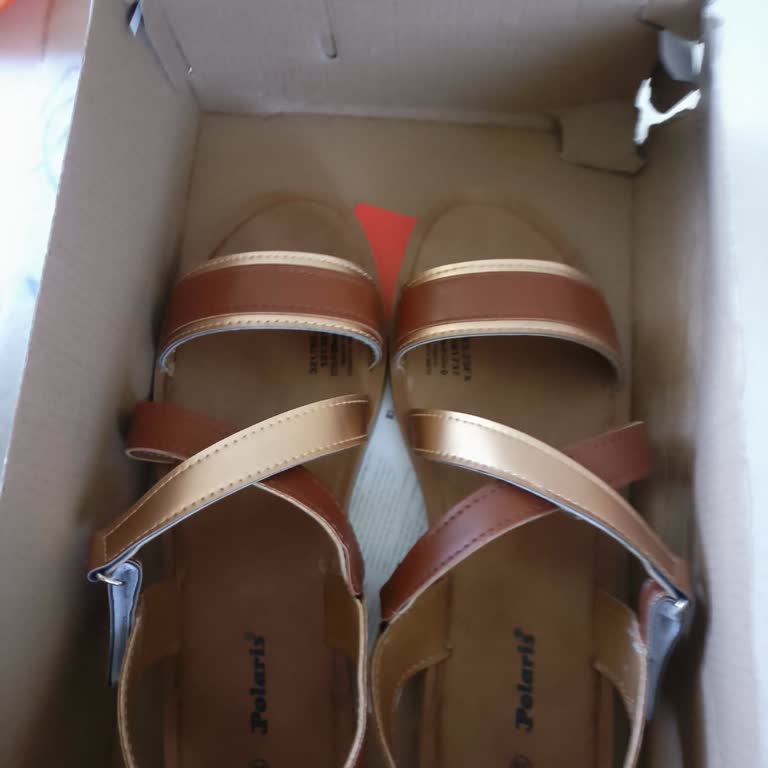 FLO Ayakkabı Müşteri Memnuniyeti İçin Hiçbir Şey Yapılmadı Çok Mağdur Kaldık