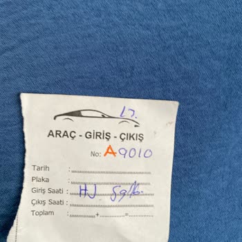 Milli Eğitim Bakanlığı (MEB) Okul Bahçesinin Otopark Olarak Kullanılması