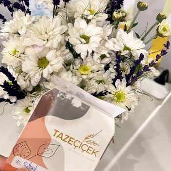 Taze Çiçek (tazecicek.com) Yanlış Teslimat Ve Bayat Çiçek Sorunu