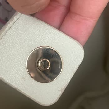 Mango Kullanılmış Ürün Gönderiyor.