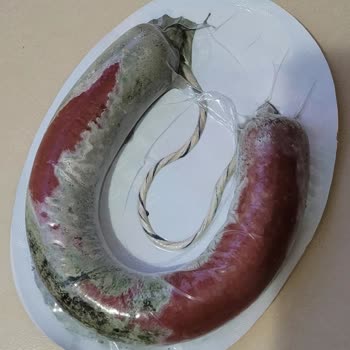 Şahin Sucukları Küflenen Sahin Sucuk