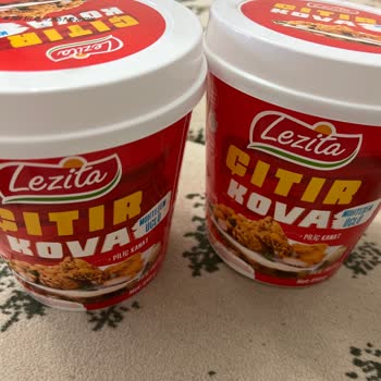Lezita Markasının Çıtır Kova Ürünündeki Tavuktan Kıl Çıktı.
