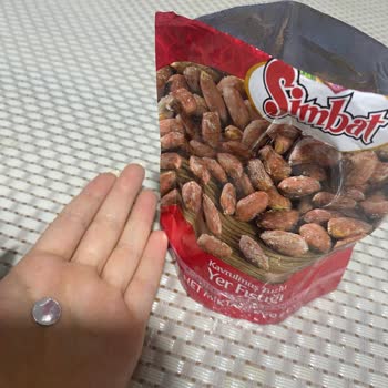 Simbat Kuruyemiş Fıstık İçinden Ambalaj Çıktı