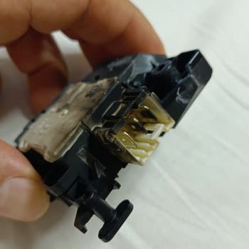 Aynı Arızadan 2 Kez Ücret Talep Eden Vestel Servisin Genişliği