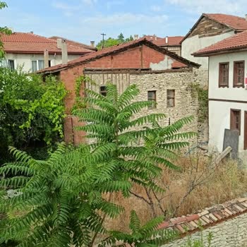 Hotels.com Rezervasyon Onaylı Oda Yerine Farklı Oda Verildi