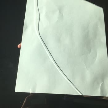 Peugeot 2008 Windshield Crack Problem