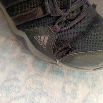 Boyner'den Aldığım Ayakkabılarda Kalite Sorunu Ve İlgisizlik