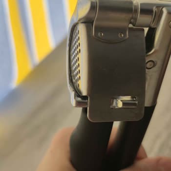 IKEA Sarımsak Ezici (silikon Saplı) Kronik Arıza Olduğunu Düşünüyorum