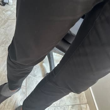 Mavi Black Pro Kot Pantolon Üzerimde Sündü