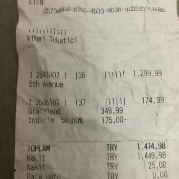 Deichmann Terlik Ayak Üstünde Soyulma Ve Kararma Yaptı