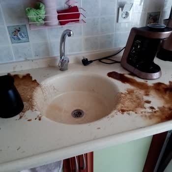 Arnica Küçük Ev Aletleri Kahve Makinesi Taşırdı Ellerim Yandı