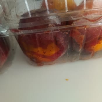 Getir Büyük Ve Çürük Meyveler