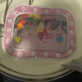 SuToys Şişme Su Oyun Alanı Dayanıksız Ve İlgisiz Hizmet