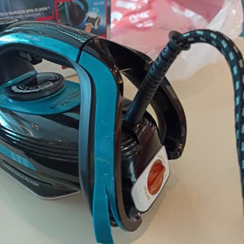 Tefal Marka Ütü Kutudan Kırık Çıktı... (Kentpark AVM Media Markt/A Nk)