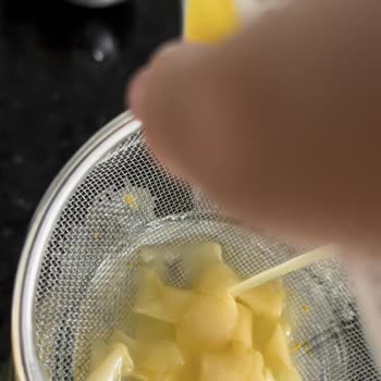 Pfanner Meyve Suyunun İçinden Parçacıklar Çıktı