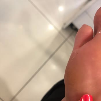Stradivarius Markasının Sandalet Hüsranı