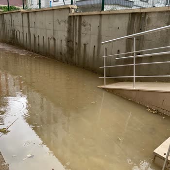 Yemenoğlu İnşaat Yeni Bina, Büyük Sorunlar: Çatı Akıntısı Ve Güvenlik Endişeleri