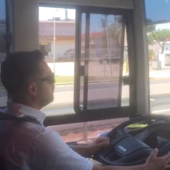 Metro Turizm Klima Çalışmıyor 37 Derece Havada 4,5 Saat Yolculuk Yaptık. Astımlıyım