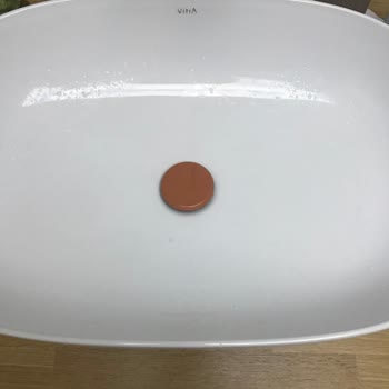 Vitra'nın Ürünlerinin Arkasında Durmamaları