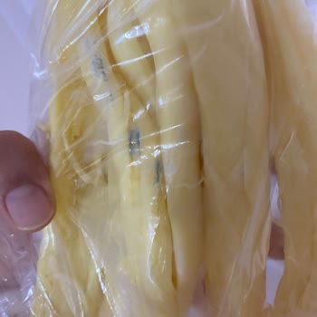 Hapeloğlu AVM Severek Alışveriş Yaptığımız Marketten Küflü Peynir Şoku