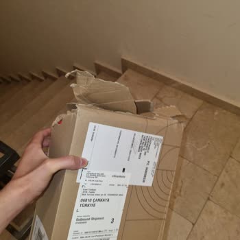 Nike.com Panda Dunk Hasarlı Geldi