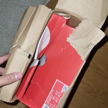 Nike.com Panda Dunk Hasarlı Geldi