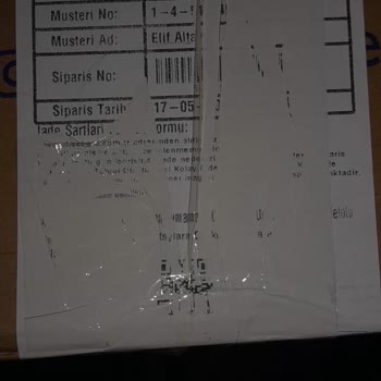 Skechers Üretim Hatası Olan Ürününü / Müşteri Mağduriyeti