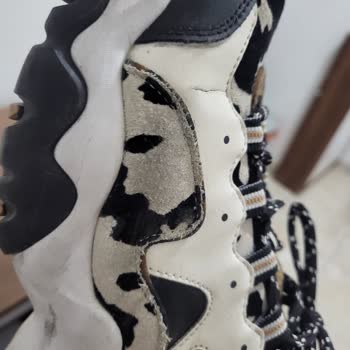 Skechers Ayakkabı Ürün Deformasyonu