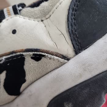 Skechers Ayakkabı Ürün Deformasyonu