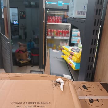 A101 Sigara İzmariti Söndürmüşler