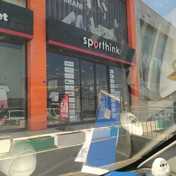 adidas İlkesiz Davranış Yakışmayan Hareket