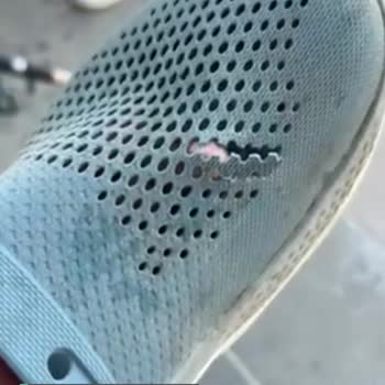 Crocs Terlik & Ayakkabı Üründe Yırtılma