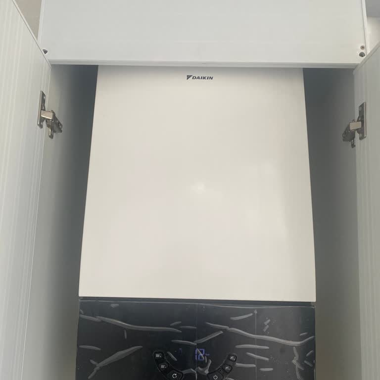 Daikin Paracı Ve Yetersiz Servis