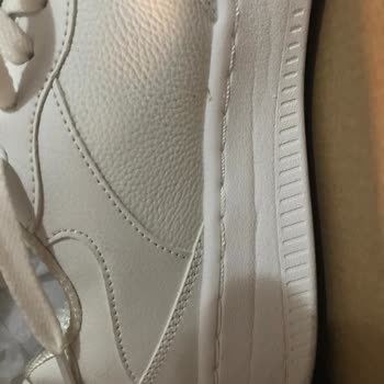 Skechers Tabanında Katlanma Ve Çatlak Sorunu