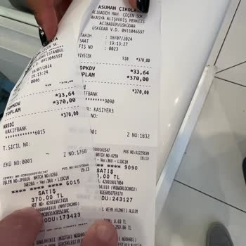 Asuman Çikolata AVM Şubesinde Yaşanan İlgisizlik Deneyimi