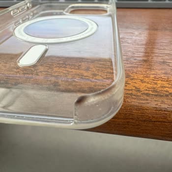 iPhone Apple Kılıfında Renk Değişimi Ve Garanti Sorunu