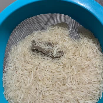 File Market Harras Marka Basmati Pirinçten Çıkan Pislik!
