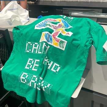 Breezy Forum İstanbul Mağazasından Aldığım Tişörtler Renk Veriyor