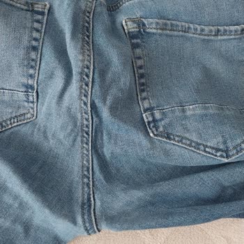 Mavi Pantolon Kalitesiz