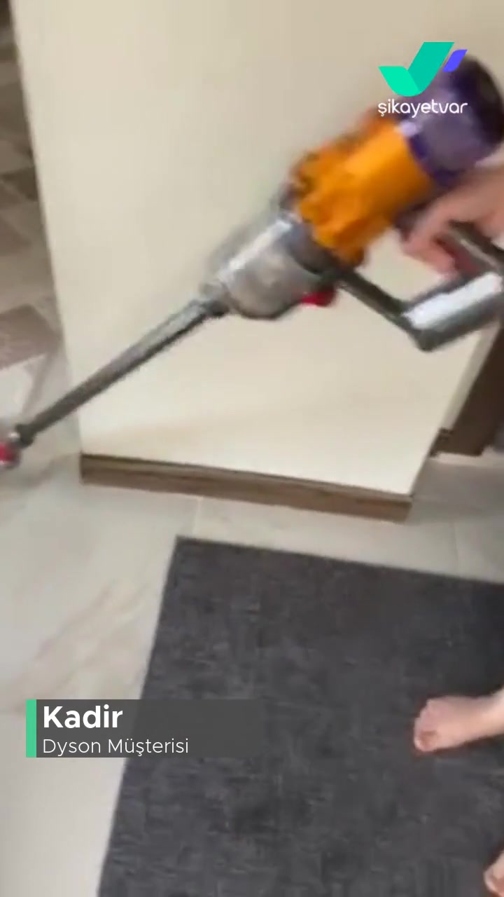 Dyson V12 Kendi Kendine Kapanıyor! videonun kapak resmi