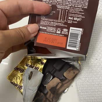 Ülker Bozuk Bitter Çikolata