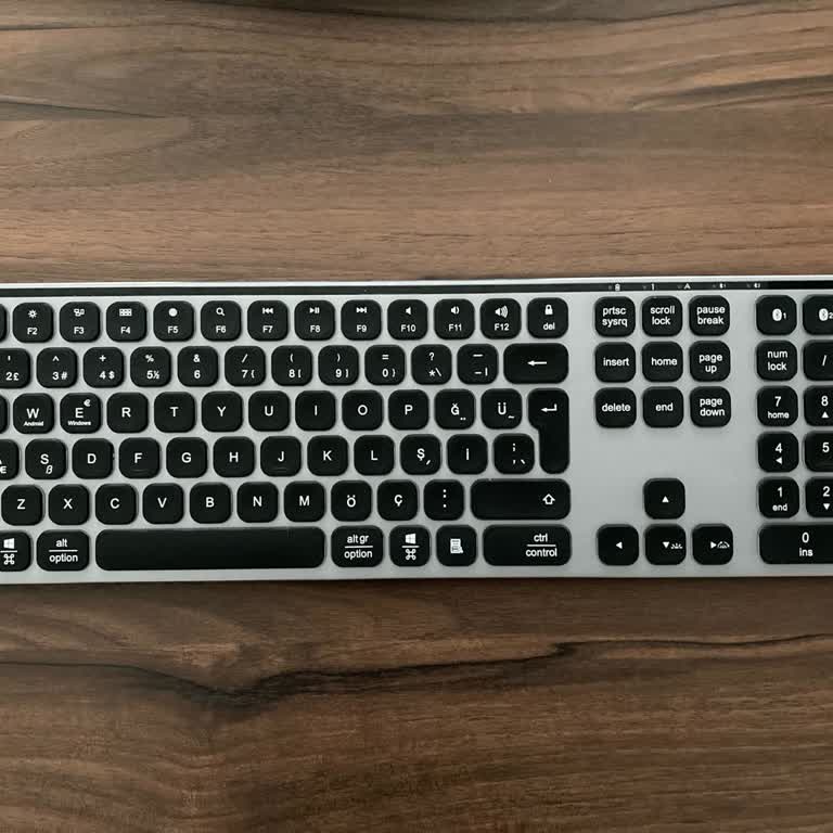 Pusat Business Pro Bluetooth Wireless Keyboard Connection Issue