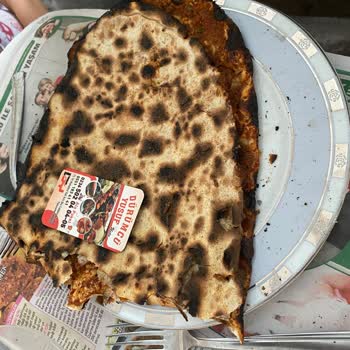 Manisa'daki Restoranda Yaşanan Lahmacun Sorunu