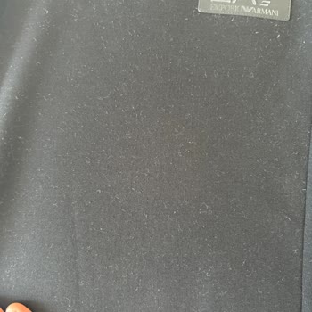 Emporio Armani Nasıl Bir Markasınız