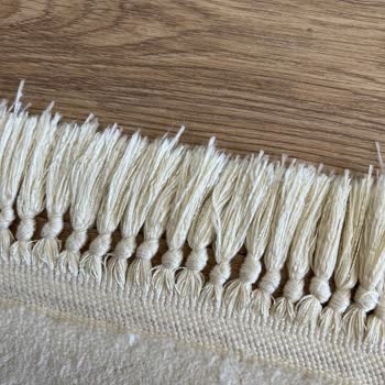 Ümitköy Halı Yıkama Asla Yıkanmamış Ve Üstüne Zarar Verilmiş Halılar