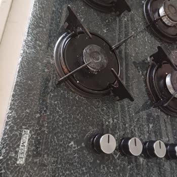 Kumtel Ankastre Ocak Camı Patladı